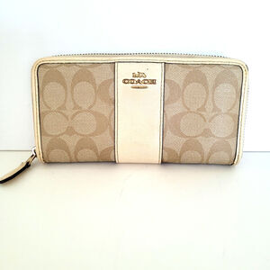 Coach Long Wallet F54630 Crossgrain Stripe Accordion Zippy Around White Beige